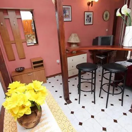 Belsa Apartment